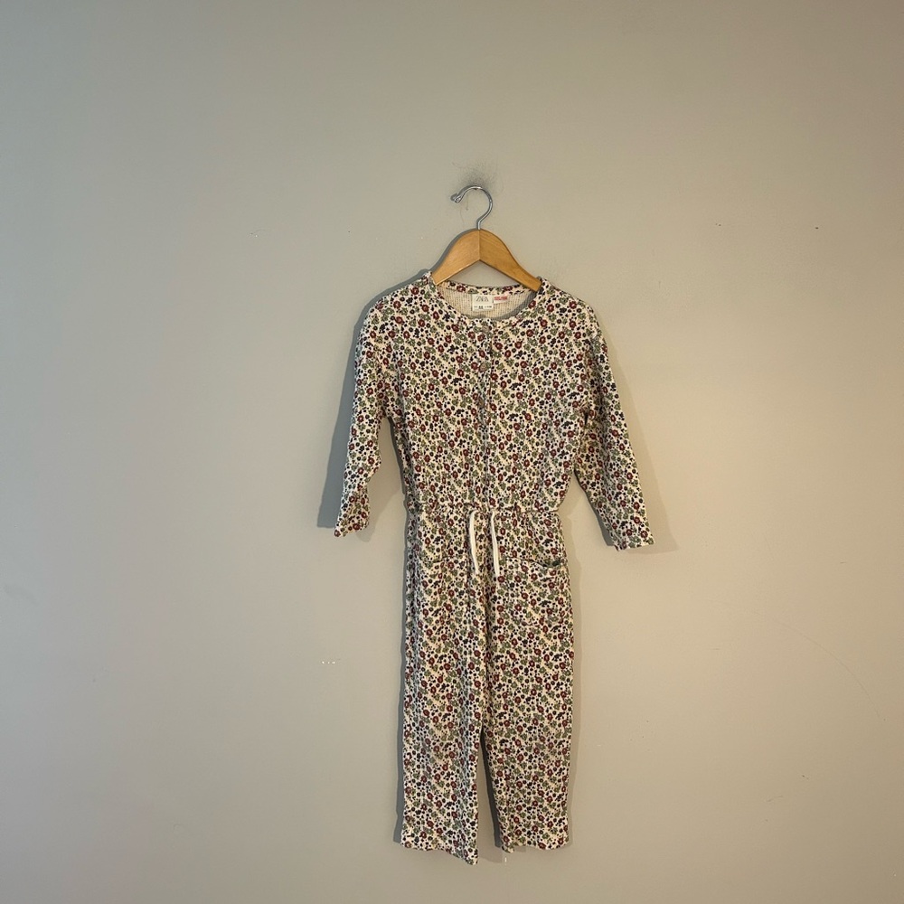 ADD ON FOR $27‎ Zara floral jumpsuit 4-5Y- Zara H&M